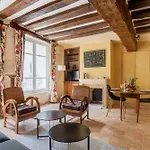Bnbnova - Latin Quarter - Pantheon & Luxembourg Gardens